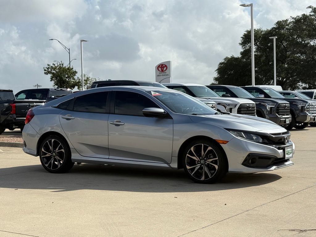 Used 2021 Honda Civic Sport image 6
