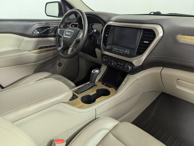 Used 2018 GMC Acadia Denali w/ Technology Package AWD/4WD image 24