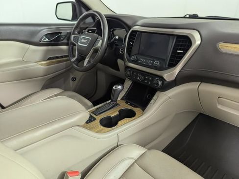 Used 2018 GMC Acadia Denali w/ Technology Package AWD/4WD image 24
