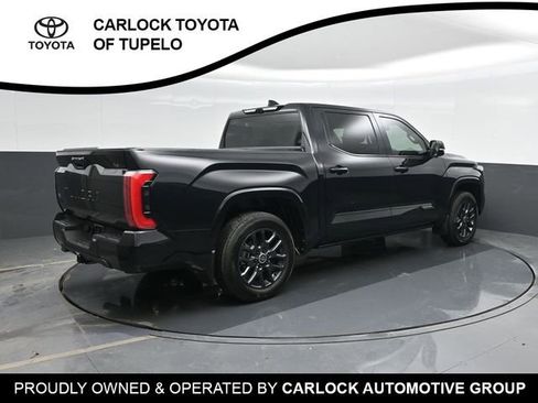 Used 2024 Toyota Tundra Platinum image 3