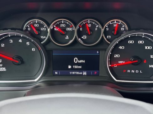 Used 2022 Chevrolet Silverado 1500 LT Trail Boss w/ LT Trail Boss Premium Package image 18