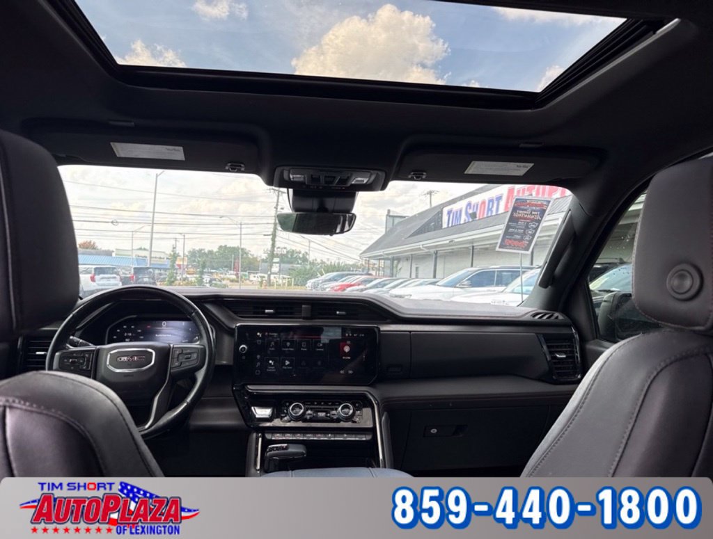 Used 2023 GMC Sierra 1500 AT4 w/ AT4 Premium Package AWD/4WD image 32