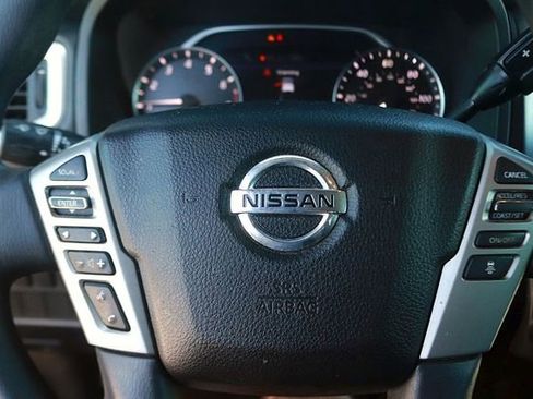 Used 2021 Nissan Titan SV w/ Accessory Utility Package AWD/4WD image 18