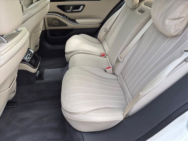 Used 2023 Mercedes-Benz S 500 4MATIC image 17