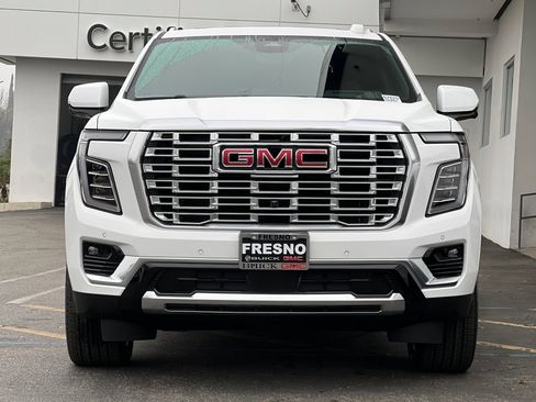 New 2026 GMC Yukon XL Denali w/ Denali Reserve Package image 3