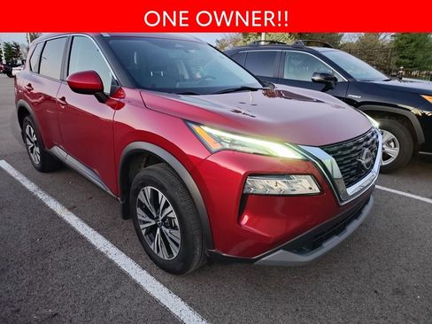 Used 2023 Nissan Rogue SV w/ SV Premium B Package image 3