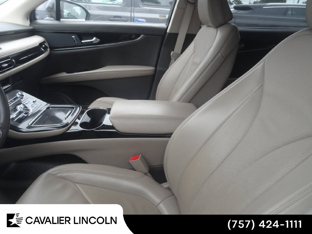 Used 2022 Lincoln Nautilus Reserve FWD image 6