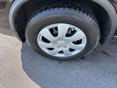 Used 2017 Nissan Rogue S w/ S Appearance Package AWD/4WD image 40