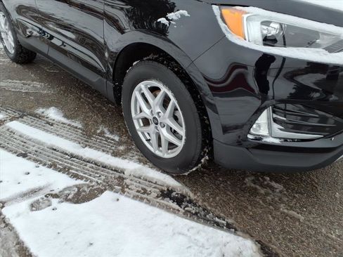 Certified 2024 Ford Edge SEL w/ Convenience Package image 5