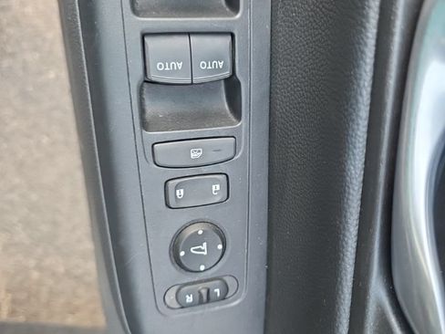Used 2024 Honda CR-V EX image 12