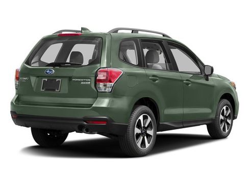 Used 2017 Subaru Forester 2.5i w/ Alloy Wheel Package AWD/4WD image 2