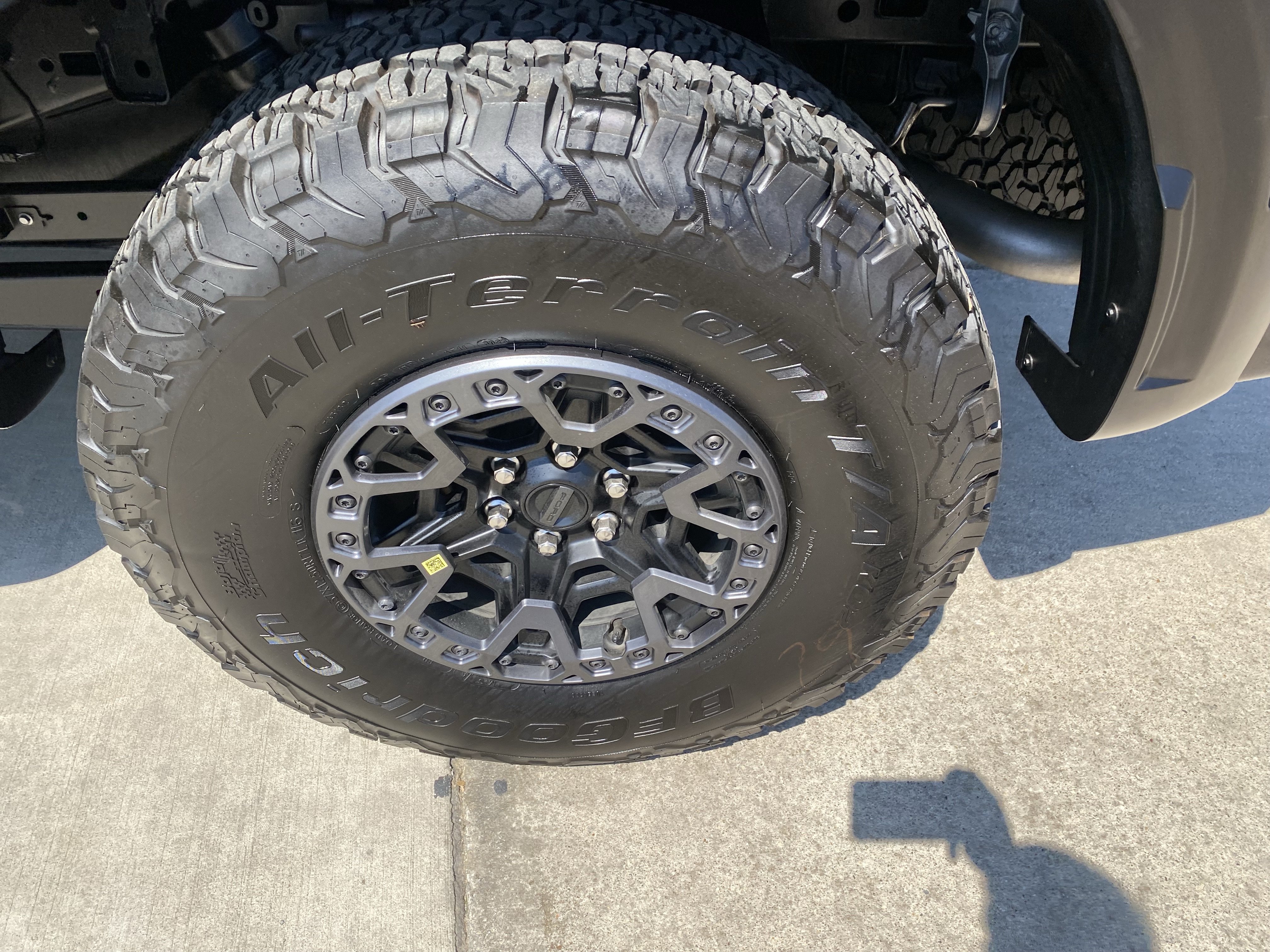 Used 2025 Ford F150 Raptor w/ Equipment Group 803A Raptor R AWD/4WD image 15
