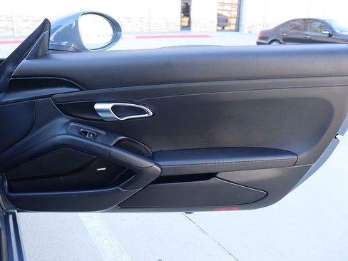 Used 2017 Porsche 718 Boxster S image 40