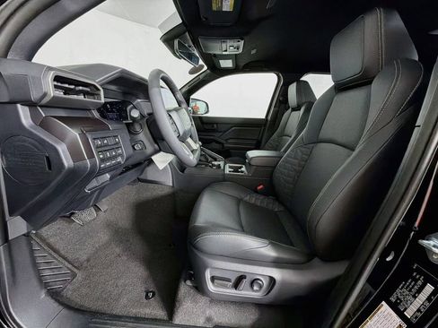 New 2026 Toyota 4Runner TRD Off-Road Premium AWD/4WD image 11