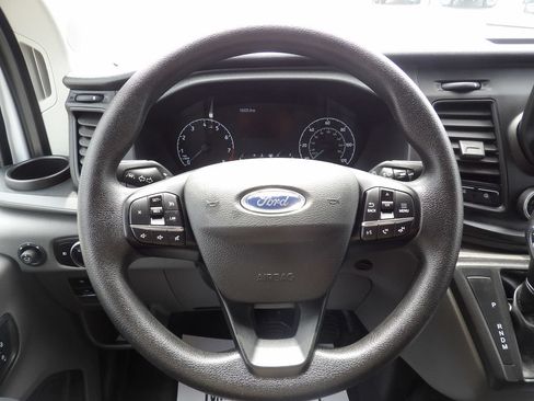 Used 2025 Ford Transit 250 Low Roof w/ Exterior Upgrade Package RWD image 20