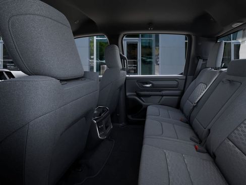 New 2026 RAM 1500 Express AWD/4WD image 23