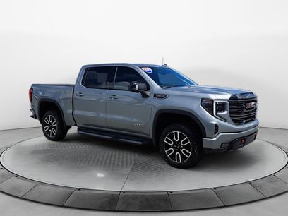 Used 2025 GMC Sierra 1500 AT4 w/ AT4 Premium Package