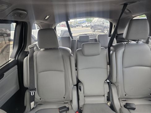 Used 2019 Honda Odyssey EX-L image 18