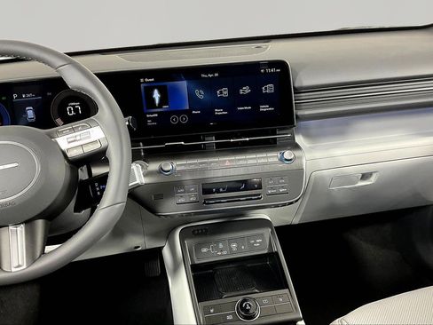 New 2026 Hyundai Kona SEL Premium AWD/4WD image 11