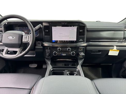 New 2026 Ford F250 Lariat w/ Black Appearance Package image 13