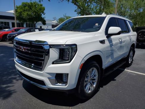Used 2023 GMC Yukon SLT w/ SLT Luxury Package AWD/4WD image 2