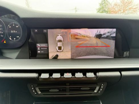 Used 2021 Porsche 911 Carrera image 20