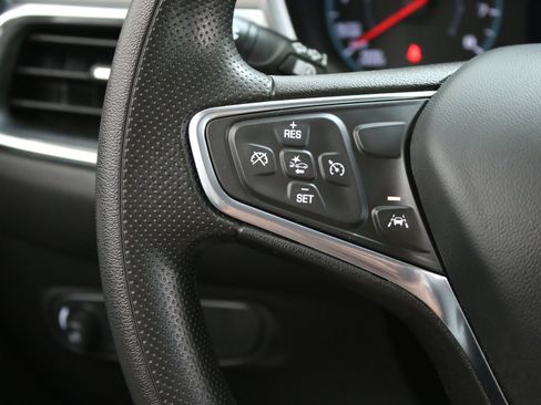 Used 2024 Chevrolet Equinox LS FWD image 13