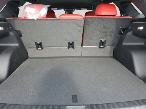 New 2025 Chevrolet Blazer EV RS image 12