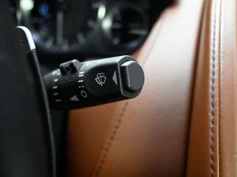 Used 2009 Aston Martin DB9 Coupe RWD image 67