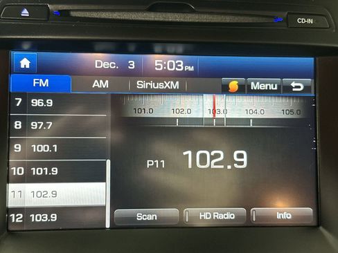 Used 2017 Hyundai Santa Fe Sport image 20