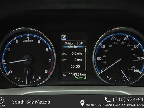Used 2017 Toyota RAV4 Platinum w/ All Weather Liner Package FWD image 20