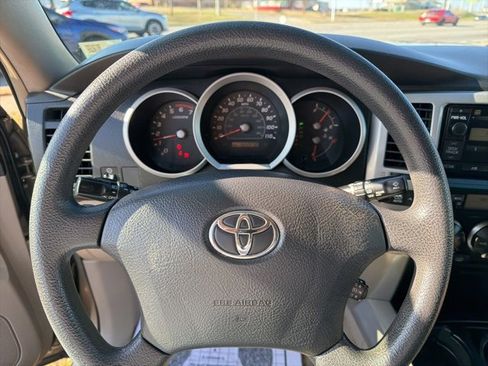 Used 2006 Toyota 4Runner SR5 image 14