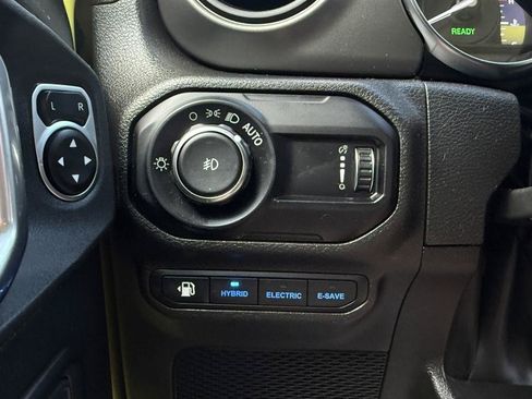Used 2023 Jeep Wrangler Unlimited w/ 8.4" Radio Group AWD/4WD image 44