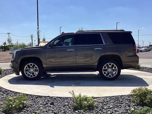 Used 2015 GMC Yukon SLE w/ Convenience Package image 8