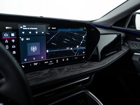 Certified 2025 Audi Q5 Premium Plus w/ Premium Plus image 12