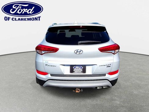 Used 2017 Hyundai Tucson Limited w/ Cargo Package AWD/4WD image 7