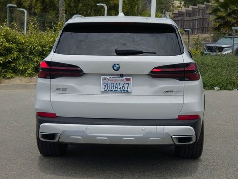 Certified 2024 BMW X5 xDrive40i w/ Premium Package AWD/4WD image 27