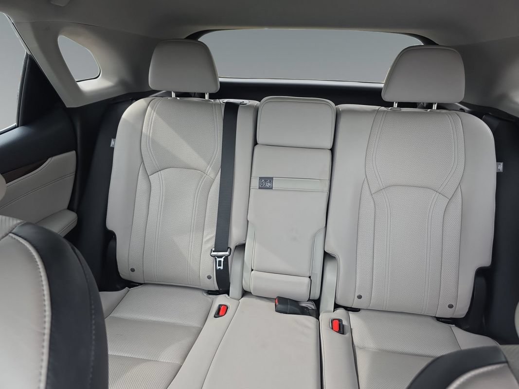 Used 2019 Lexus RX 450h AWD w/ Navigation Package image 13