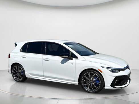 New 2026 Volkswagen Golf w/ Euro Style Package AWD/4WD image 4