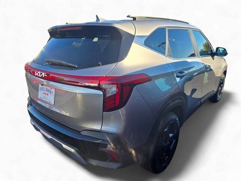 New 2026 Kia Seltos EX image 13