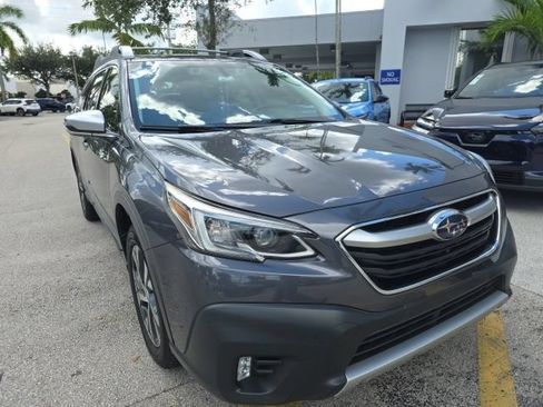 Used 2022 Subaru Outback Touring XT AWD/4WD image 3