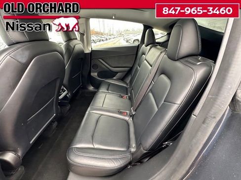 Used 2022 Tesla Model Y Performance image 13