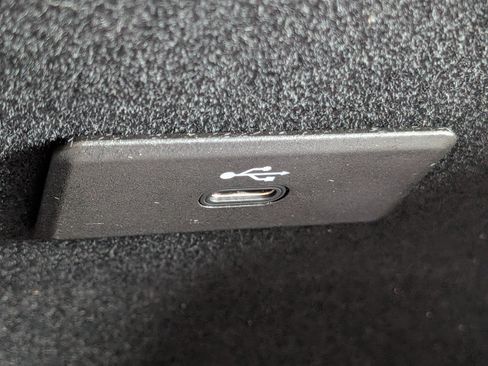 New 2027 Cadillac Vistiq Sport AWD/4WD image 29