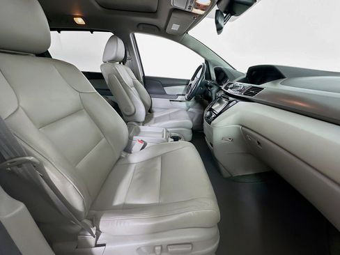 Used 2016 Honda Odyssey EX-L image 31