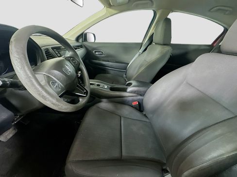 Used 2016 Honda HR-V LX image 13