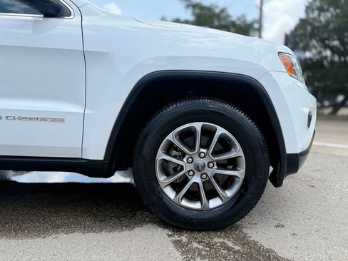 Used 2016 Jeep Grand Cherokee Limited w/ Trailer Tow Group IV image 35