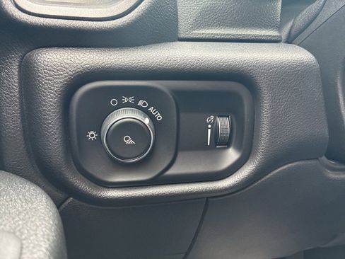 Used 2022 RAM 2500 Tradesman image 20