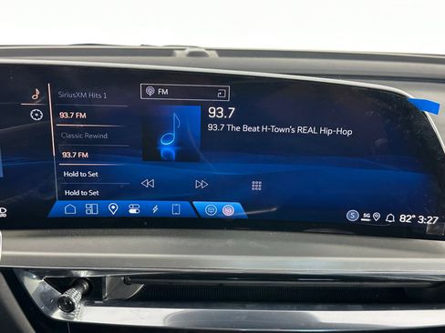 Used 2024 Cadillac Lyriq Sport image 23