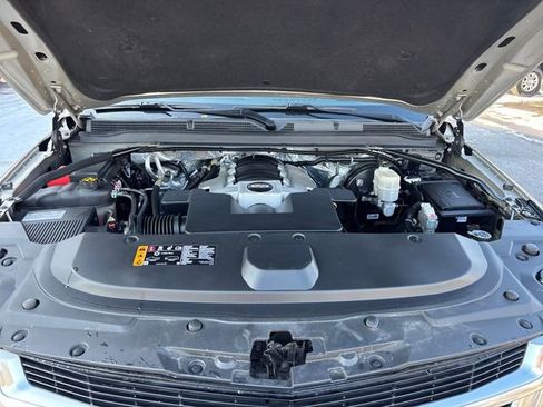 Used 2017 Cadillac Escalade Premium Luxury image 61