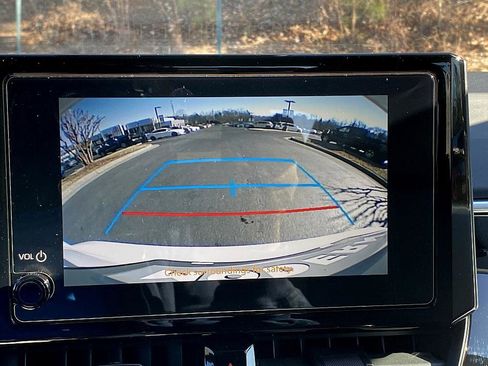 Certified 2024 Toyota Corolla SE image 15